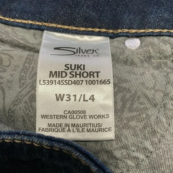 EC Silver Suki Super Stretch Bermuda Short - Size 31 - Picture 5 of 6